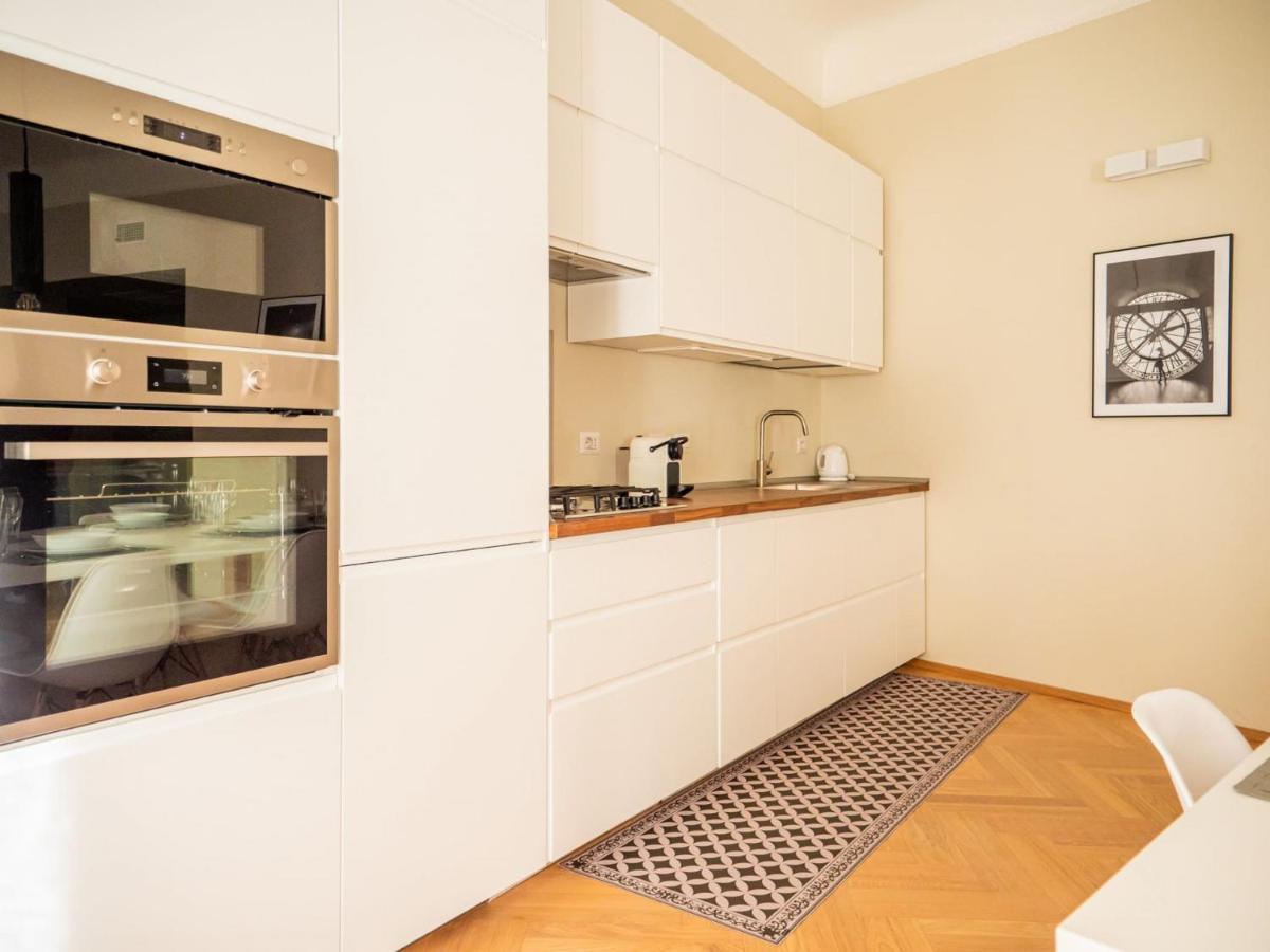 The Best Rent - Cozy Two-Bedrooms Apartment In Pasteur District ミラノ エクステリア 写真